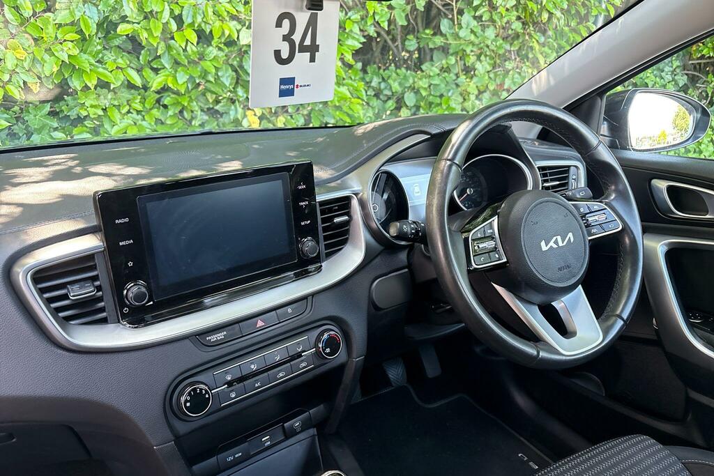 Kia Xceed Xceed 1.5 T-gdi 2 Euro 6 Ss 2272 Kia SD72HFE Black #5