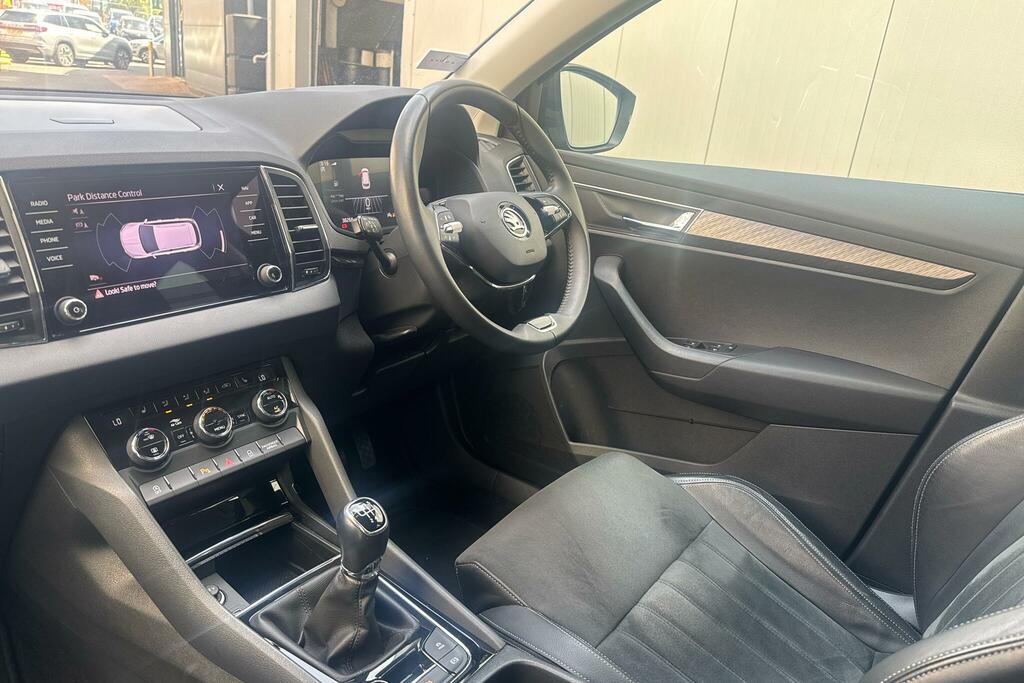 Skoda Karoq Karoq 2.0 Tdi Se L Lez Compliant 2323 Koda Black #2