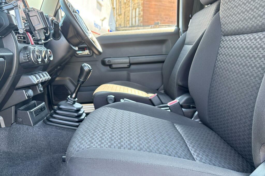 Suzuki Jimny Jimny 1.5 Sz5 Allgrip Euro 6 1919 Suzuki Silver #3