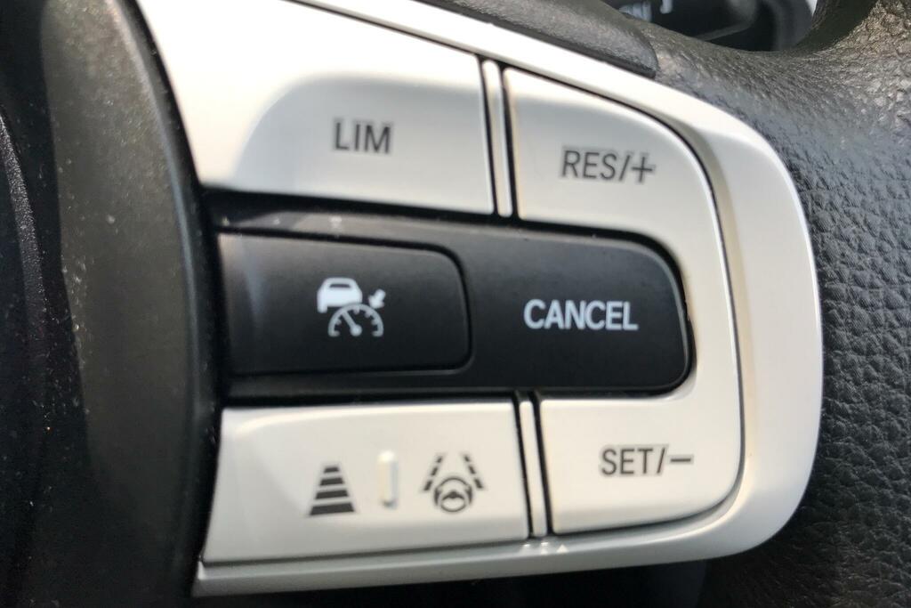 Honda Jazz Honda Jazz 1.5 I-mmd Hybrid Crosstar Ex Ecvt H Black #18