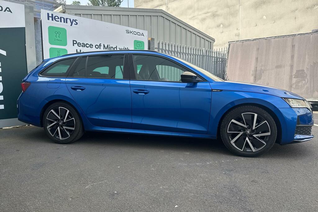 Skoda Octavia Octavia 1.5 Tsi 150 Sportline Lez Compliant Blue #4