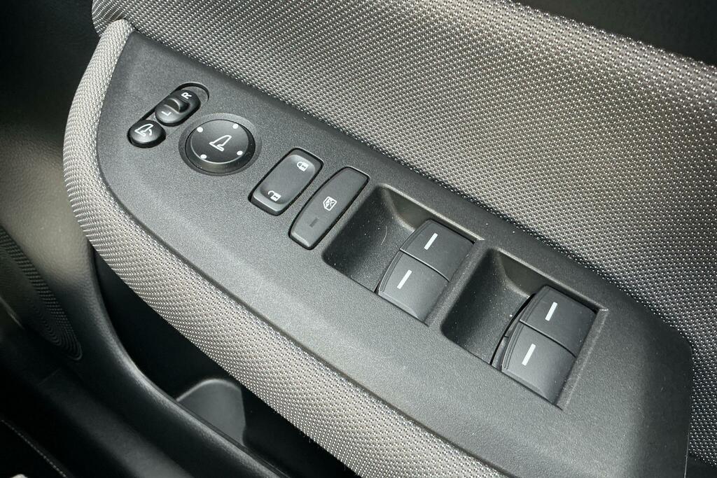 Honda Jazz Se Black #18