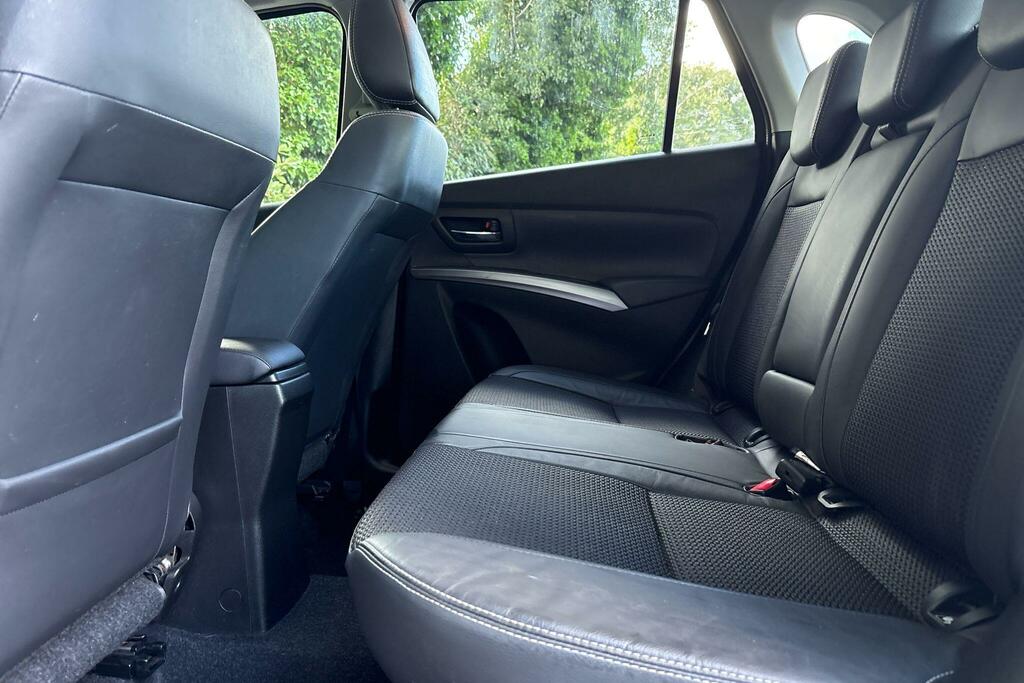 Suzuki S Cross S-cross 1.4 Boosterjet Mhev Ultra Allgrip Euro 6 White #6