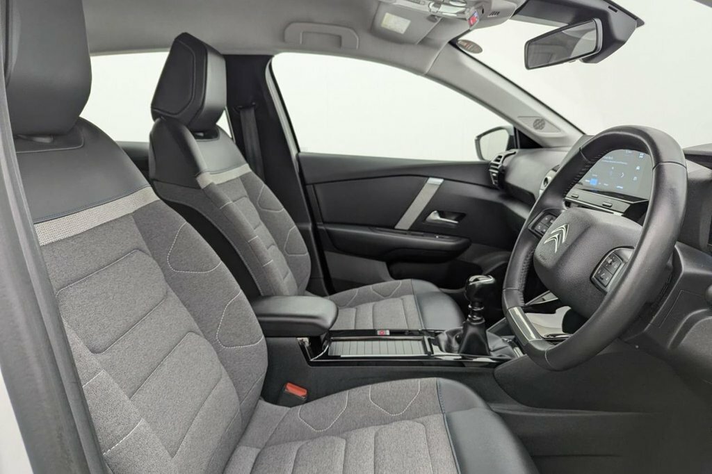 Citroen C4 1.2L Sense White #3