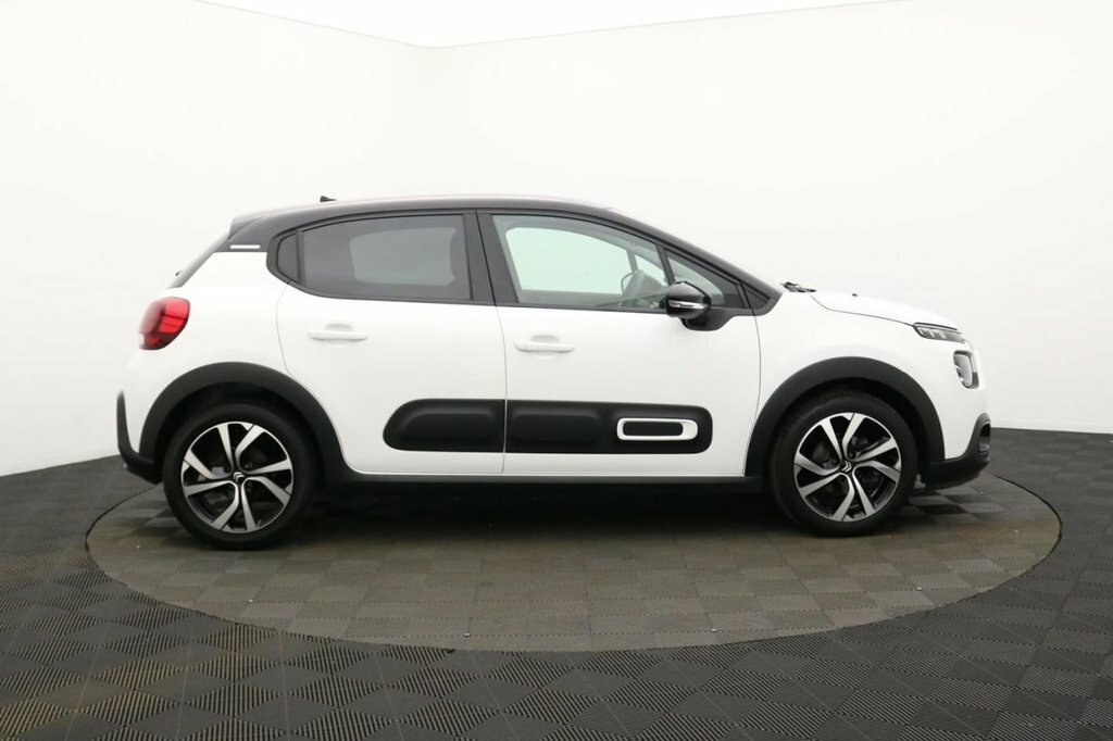 Citroen C3 1.2L Shine Plus White #2