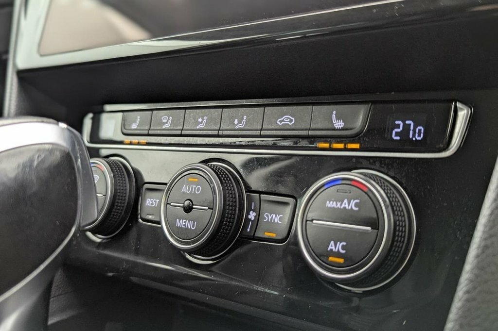 Volkswagen Passat 2.0 Tdi Evo Se Nav Saloon Dsg Euro 6 S Black #36