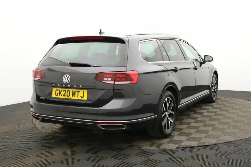 Volkswagen Passat 1.4L Gte Grey #4