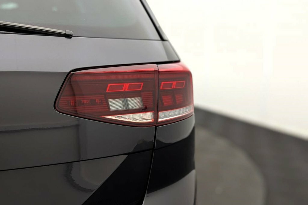 Volkswagen Passat 2.0 Tdi Evo Se Nav Saloon Dsg Euro 6 S Black #49
