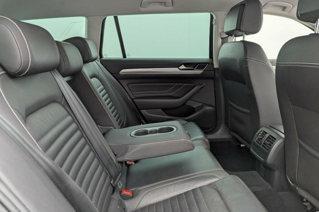 Volkswagen Passat 2.0 Tdi Evo Se Nav Saloon Dsg Euro 6 S Black #14