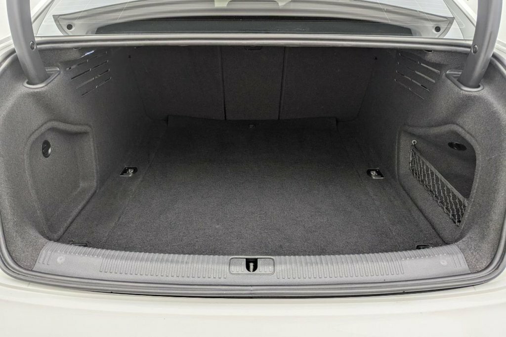 Audi A4 2.0 Tdi Ultra Sport Estate Euro Black #18