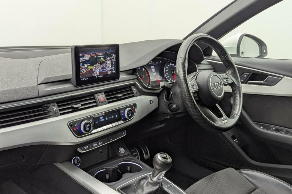 Audi A4 2.0 Tdi Ultra Sport Estate Euro Black #23