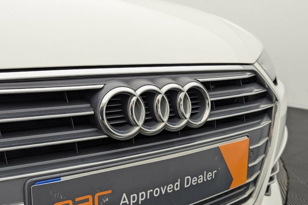 Audi A4 2.0 Tdi Ultra Sport Estate Euro Black #39