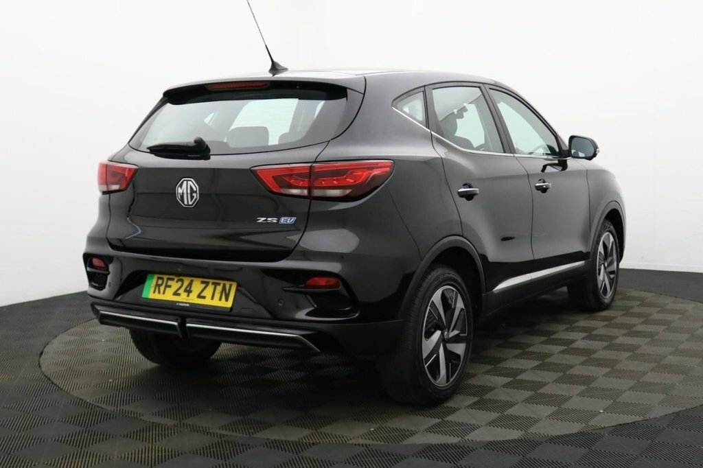 MG ZS Suv RF24ZTN Black #4