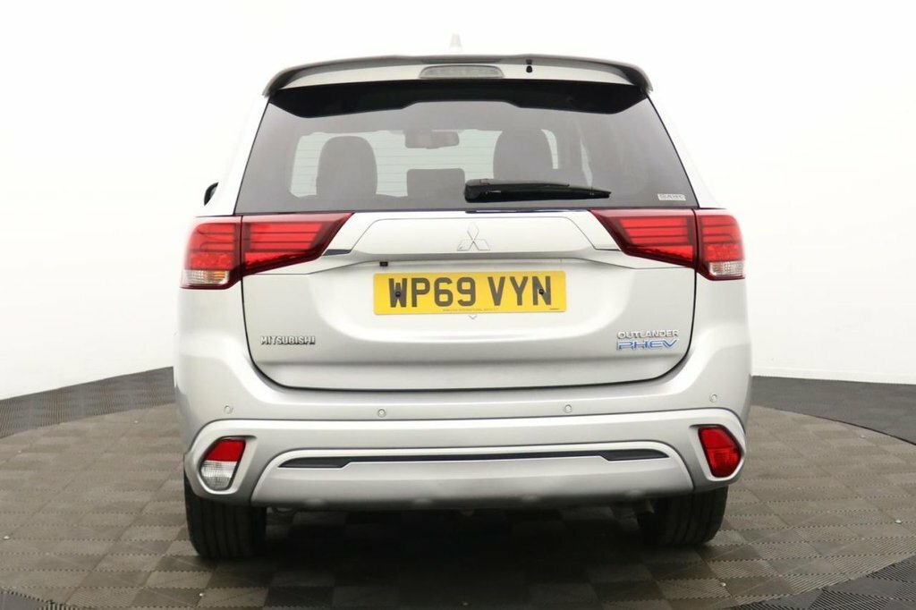Mitsubishi Outlander 2.4L Juro Silver #5