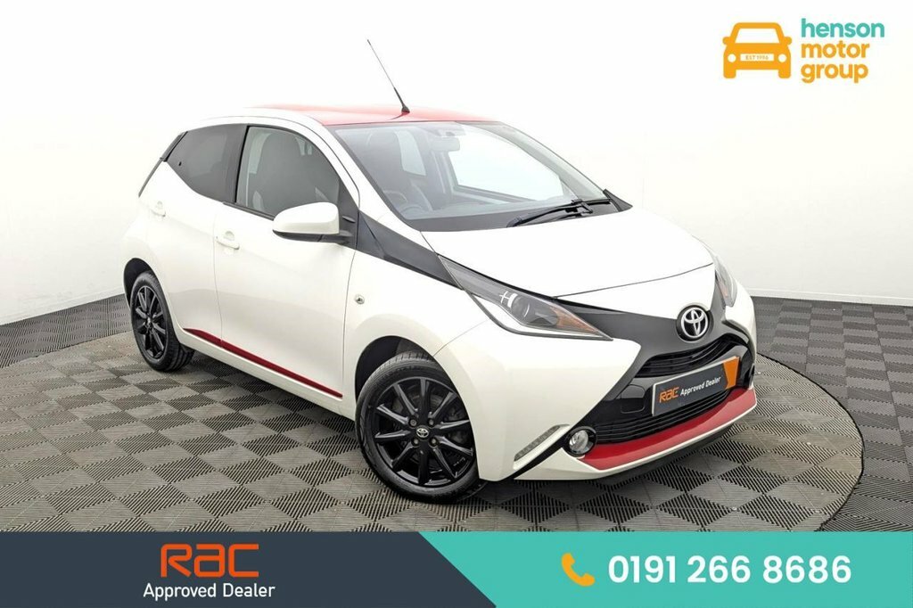 Toyota Aygo 1L X-press White