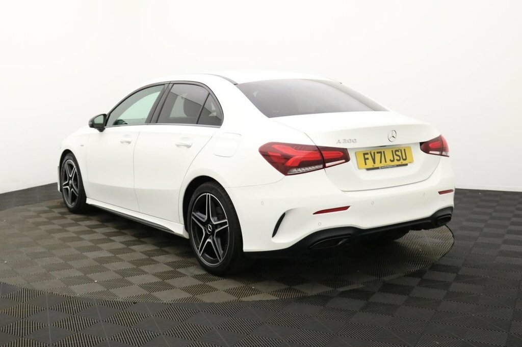 Mercedes-Benz A Class 1.3L Amg Line Edition White #6