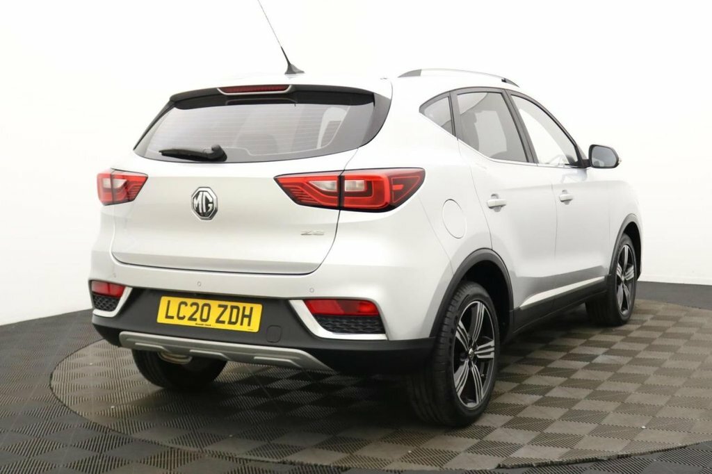 MG ZS 1L Exclusive Silver #4