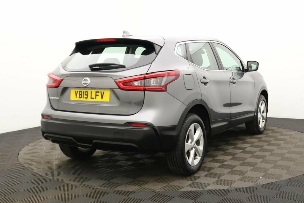 Nissan Qashqai 1.3L Acenta Premium YB19LFV Grey #4