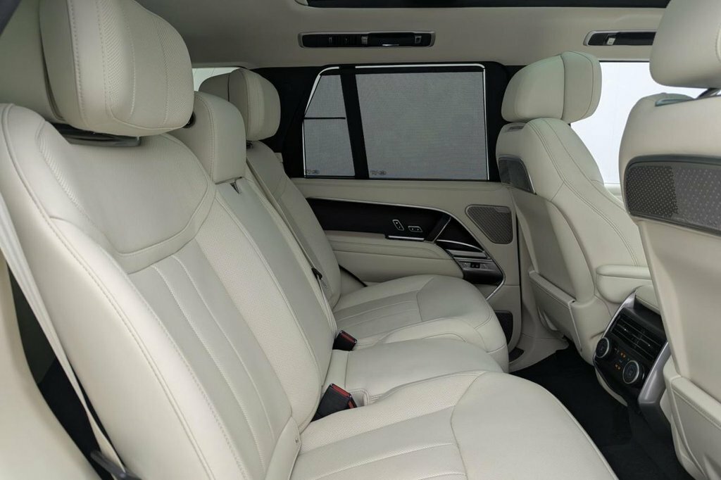 Land Rover Range Rover 4.4 P530 V8 Suv 4Wd Grey #15