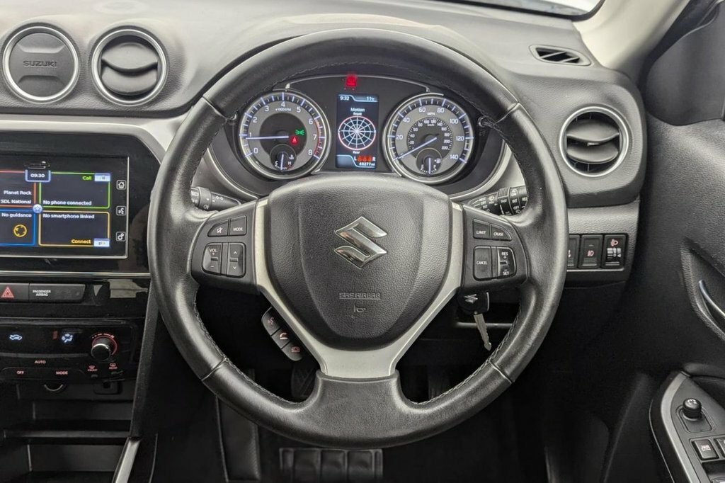Suzuki Vitara Kuro White #27