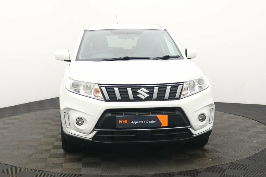 Suzuki Vitara Kuro White #8
