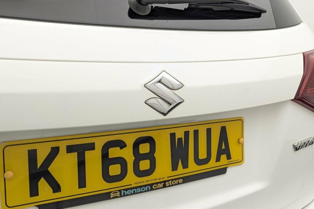 Suzuki Vitara Kuro White #41