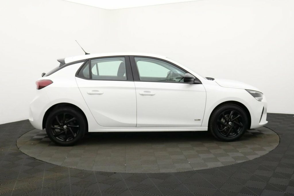 Vauxhall Corsa 1.2L Se Premium DL21UYK White #2