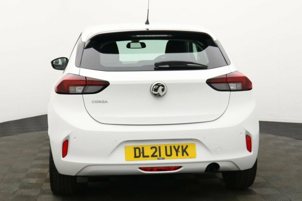 Vauxhall Corsa 1.2L Se Premium DL21UYK White #5