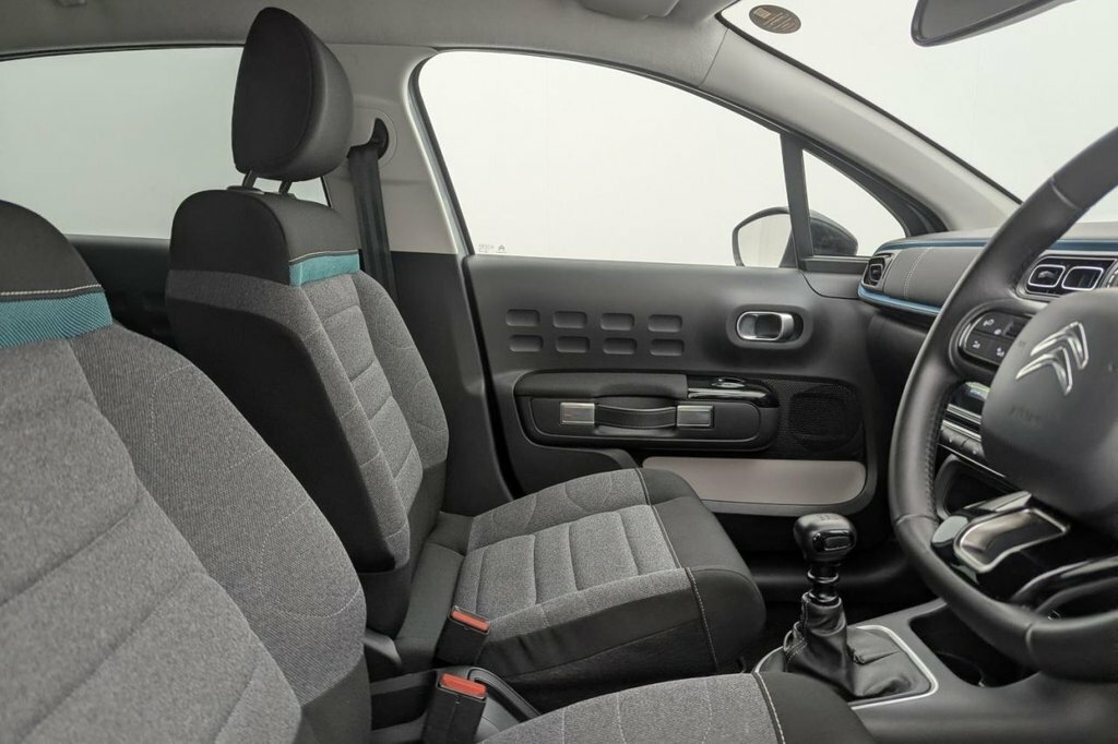 Citroen C3 1.2L Shine Plus Grey #3