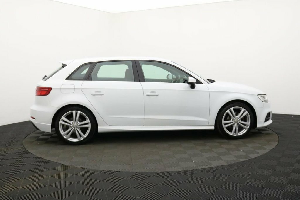 Audi A3 1.5L S Line White #2