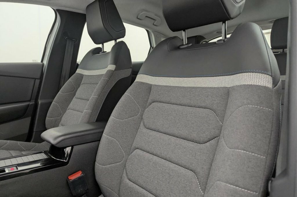 Citroen C4 C4 Sense Puretech Ss White #24