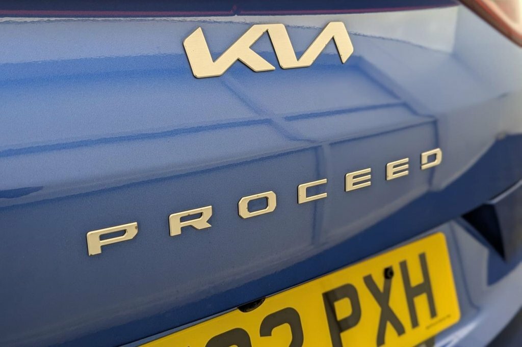 Kia Proceed 1.5 T-gdi Gt-line Blue #39
