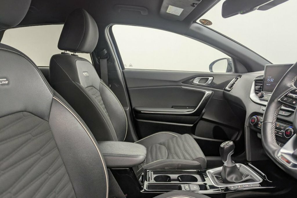 Kia Proceed 1.5L Gt-line Blue #3
