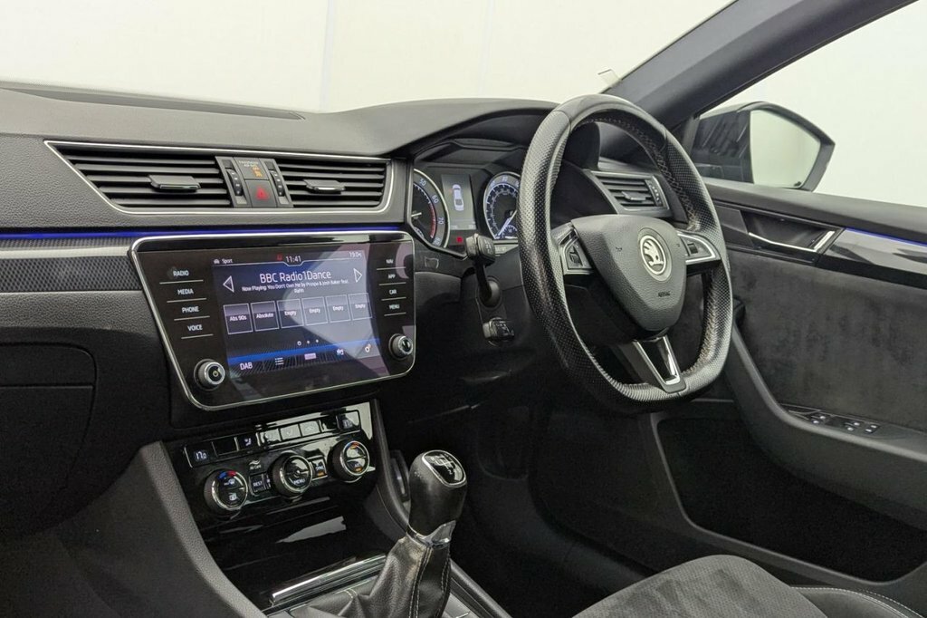 Skoda Superb Se Technology Tdi Dsg Grey #24