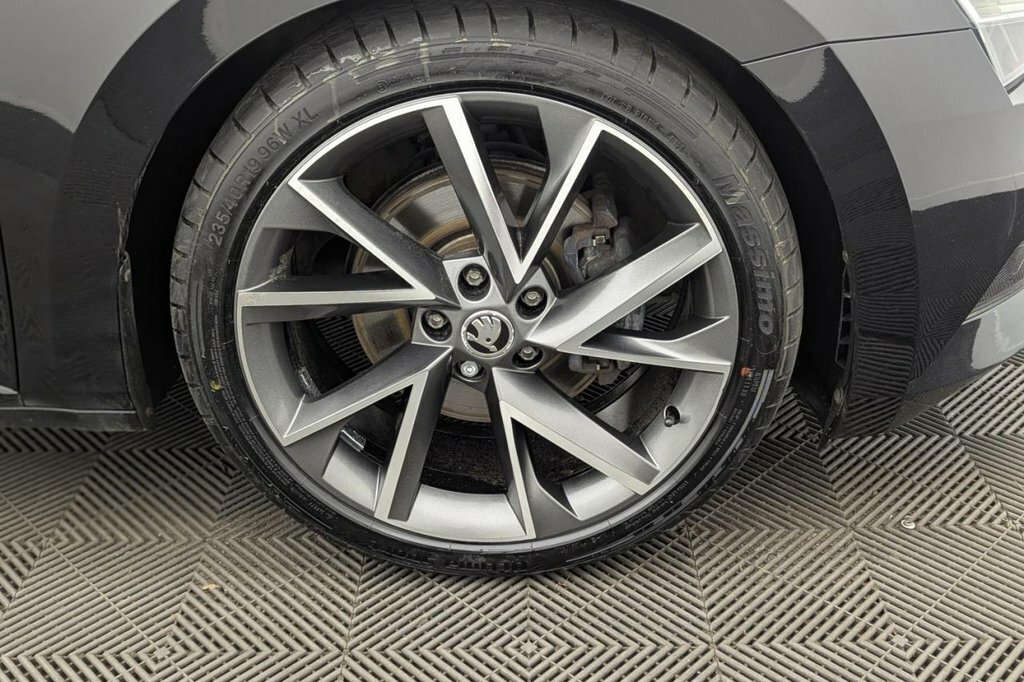Skoda Superb Se Technology Tdi Dsg Grey #49