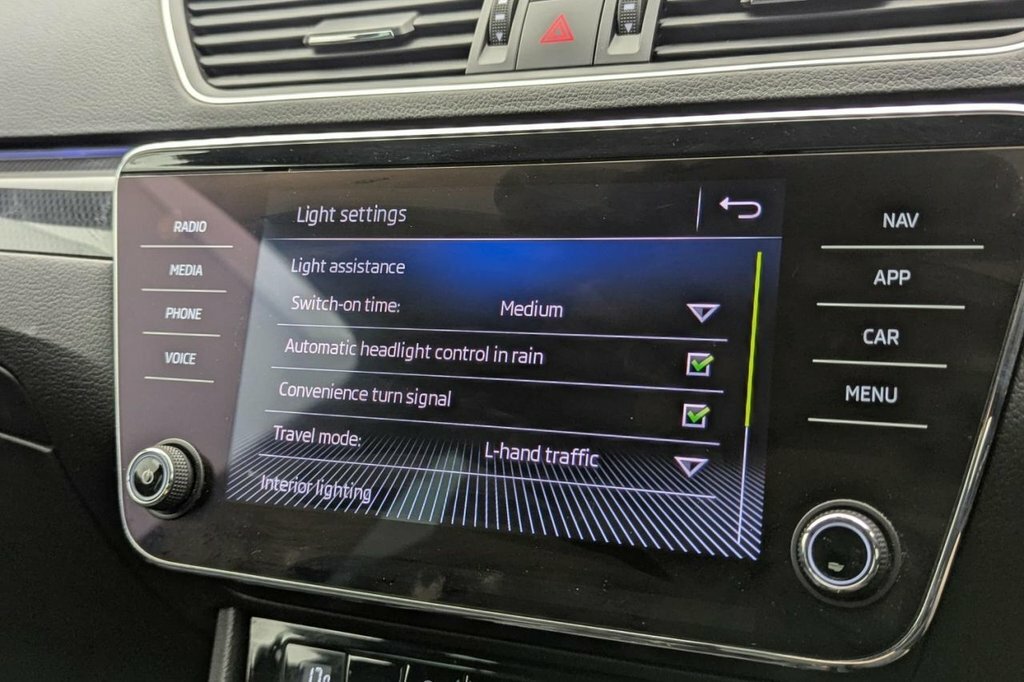 Skoda Superb Se Technology Tdi Dsg Grey #21