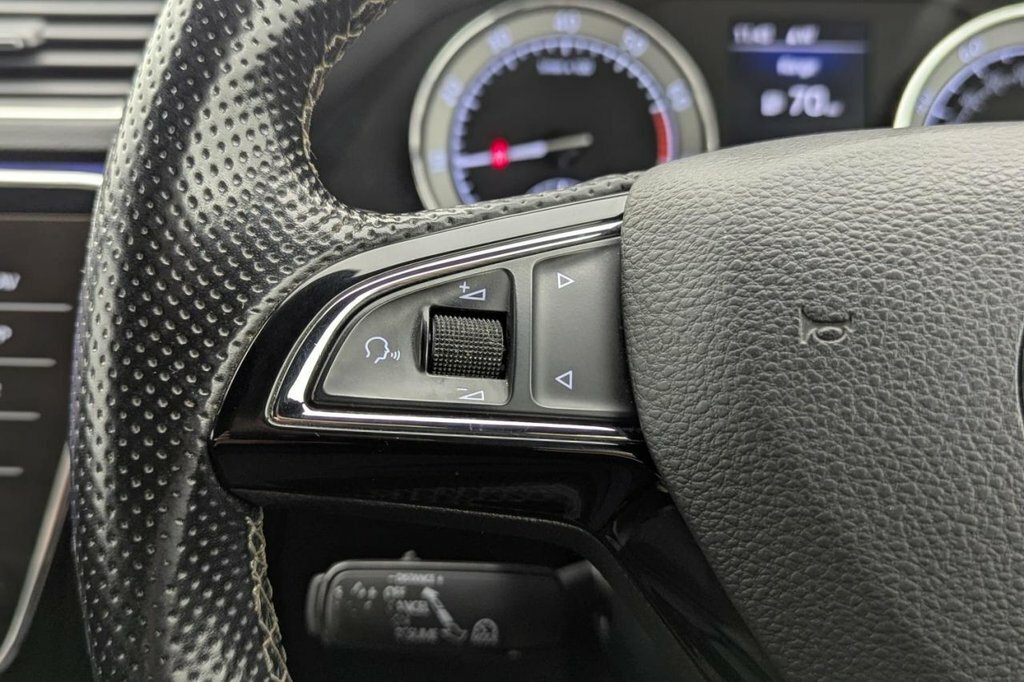 Skoda Superb Se Technology Tdi Dsg Grey #33