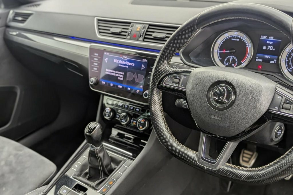 Skoda Superb Se Technology Tdi Dsg Grey #37