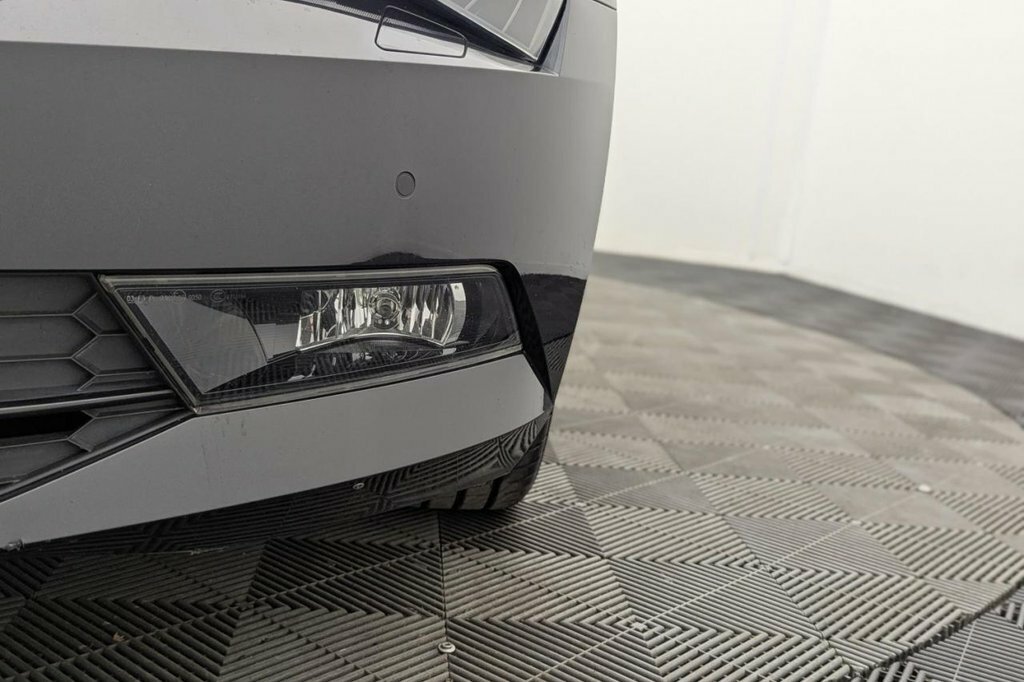 Skoda Superb Se Technology Tdi Dsg Grey #44