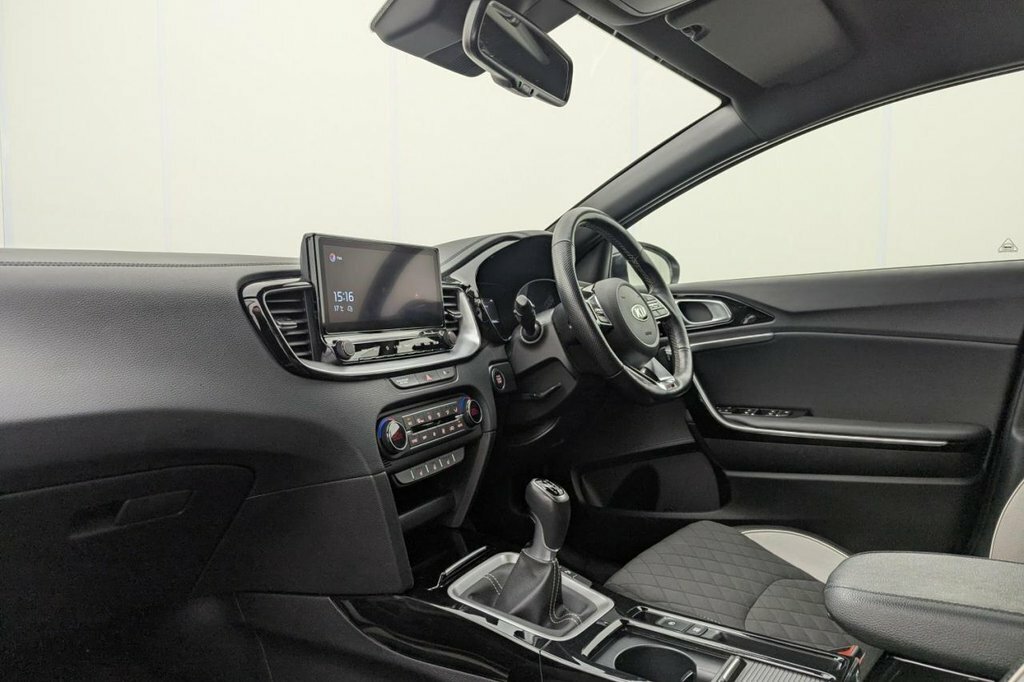 Kia Proceed 1.5 T-gdi Gt-line Blue #21