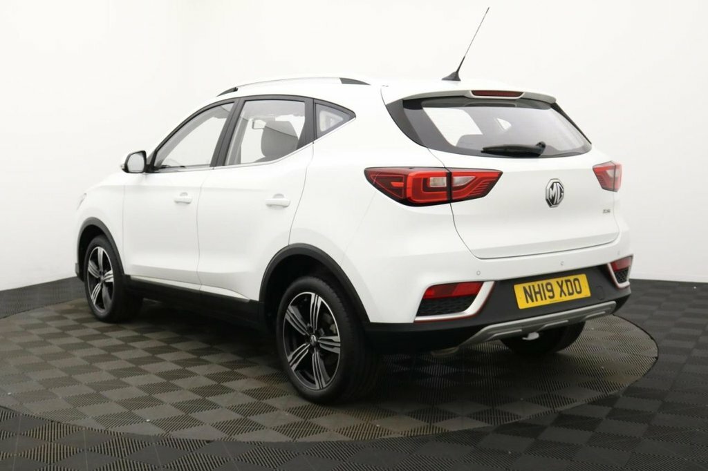MG ZS 1.5L Limited Edition White #6
