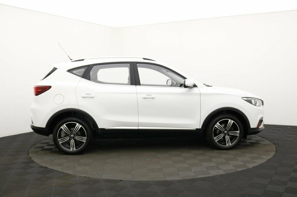 MG ZS 1.5L Limited Edition White #2