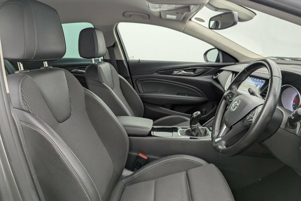 Vauxhall Insignia 1.6L Sri Nav Grey #3