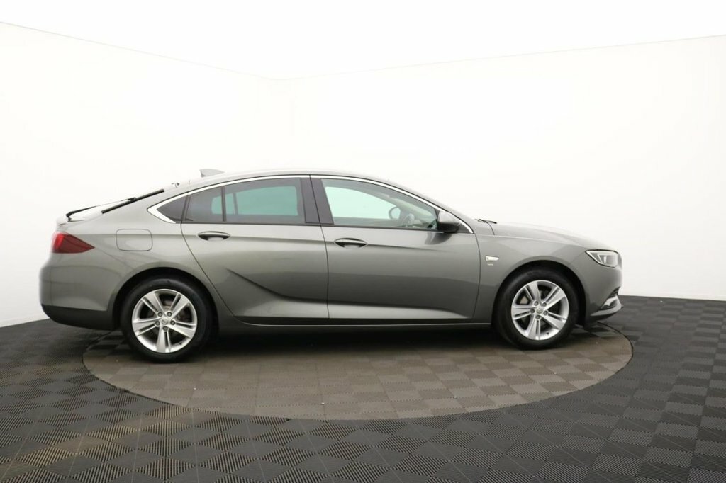 Vauxhall Insignia 1.6L Sri Nav Grey #2