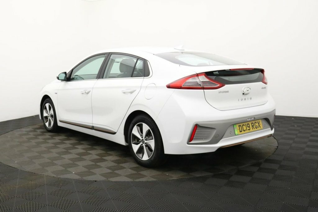 Hyundai Ioniq Ioniq Premium Se Bev White #6