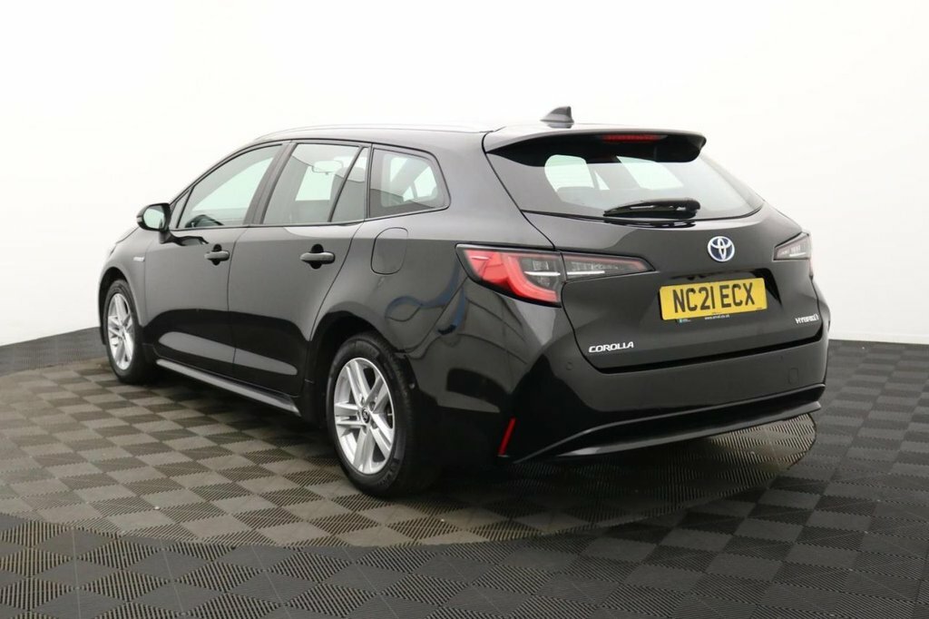 Toyota Corolla 1.8L Icon Tech Black #5