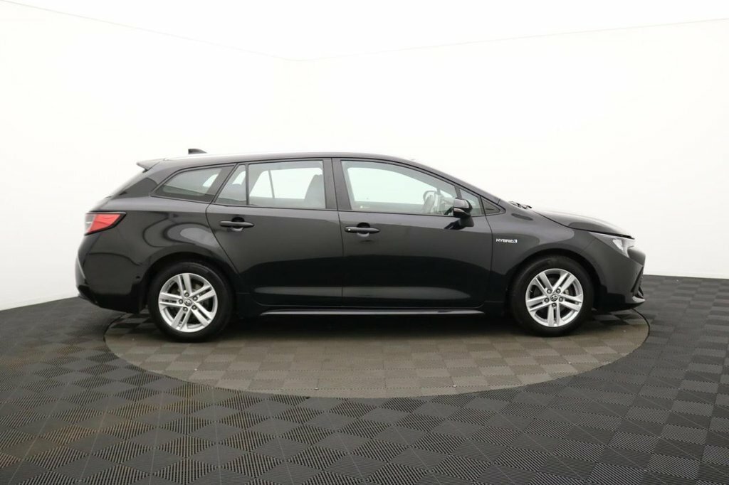 Toyota Corolla 1.8L Icon Tech Black #2