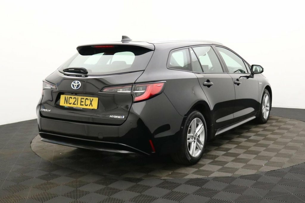 Toyota Corolla 1.8L Icon Tech Black #4