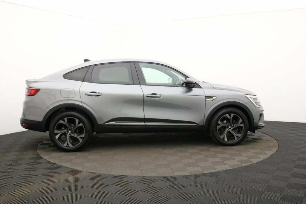 Renault Arkana 1.6L E-tech Engineered Grey #2