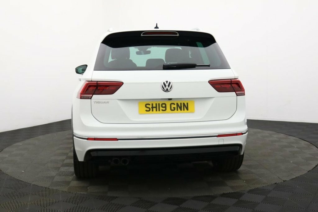 Volkswagen Tiguan 2L R-line Tech SH19GNN White #5